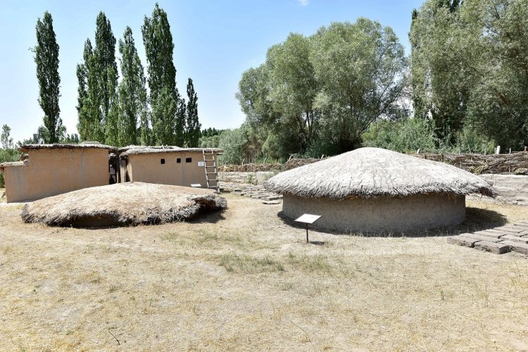 Excavations of the Aşıklı Mound, Cappadocia , Turkey