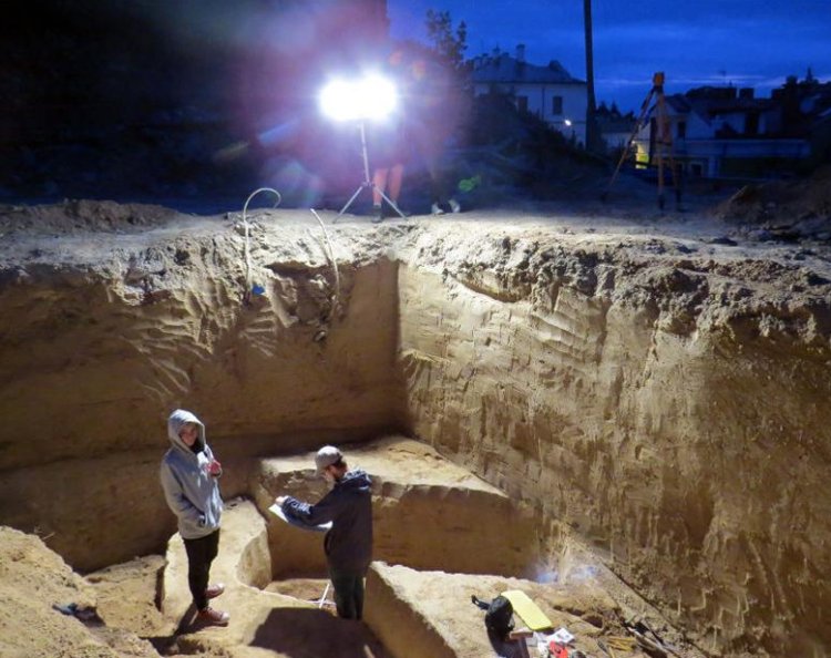 Thousand year old Pagan warrior tomb discovered in Poland