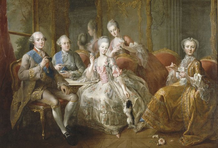 A family of French aristocrats enjoying hot chocolate ( The Family of the Duke of Penthièvre in 1768 , painting by Jean-Baptiste Charpentier le Vieux ).