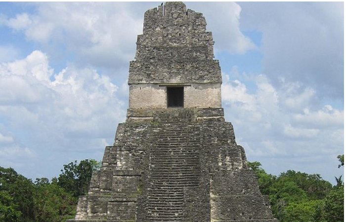On This Day In History: Teotihuacan’s Warlord Siyaj K’ak’ Conquers Tikal – On Jan 16, 378