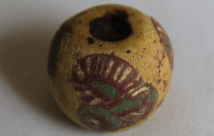 Unique Glass Bead From The Time Of Jesus Discovered In ‘Fire Grave’ In Sweden