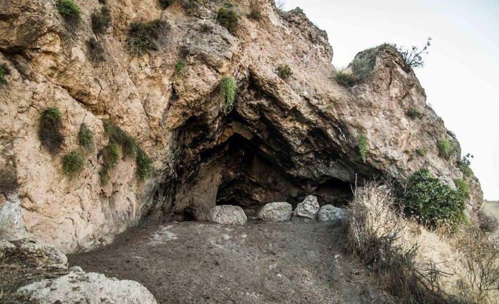 One of grottoes investigated by archaeologists. Image: Dariusz Piasecki/