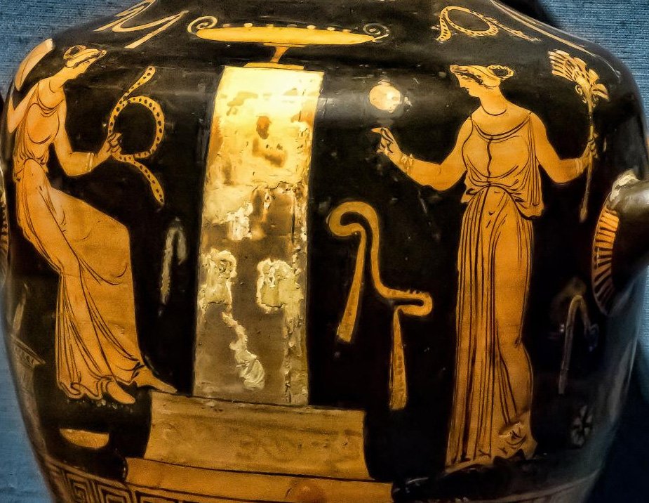 Red-figure hydria with grave scene: Women offering fillets to the deceased. Apulian Greek 450-300 BCE, terracotta. Photo via archaeology.wiki