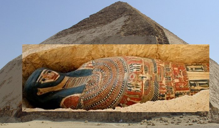 Sneferu's Bent Pyramid in Dahshur