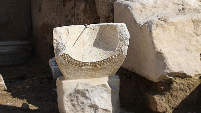 2,000-year-old sundial. Image credit: Sebahatdin Zeyrek / AA