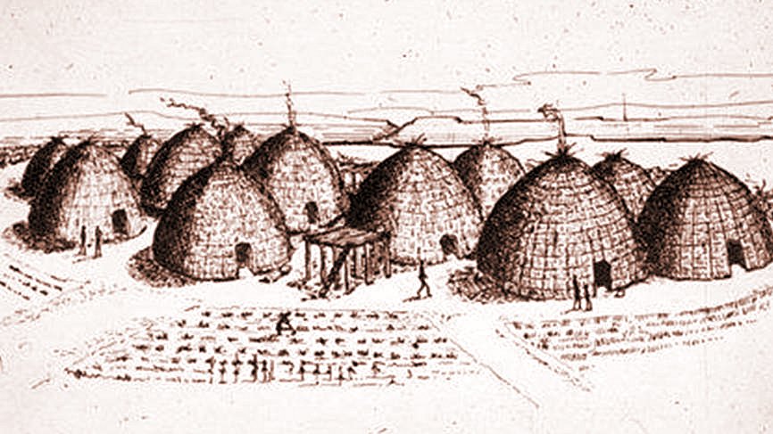 Etzanoa had approximately 20,000 inhabitants who lived in dwellings similar in shape to beehives.