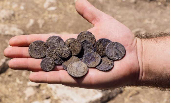 Impressive And Rare Hoard Of Silver Coins Dated To The Hasmonean Period (126 BC) – Studied