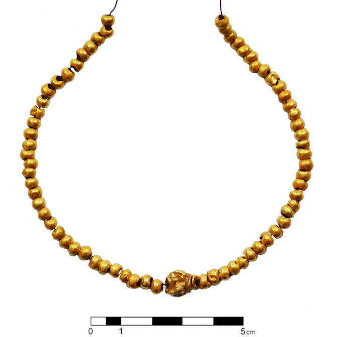 Stunning Gold Jewelry And Artifacts From The Time Of Nefertiti Found In Bronze Age Tombs In Cyprus