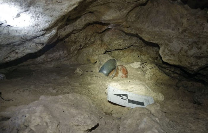 Completely Intact 2,000-Year-Old 'Chocolatier Style' Pot Discovered In Mexican Cave