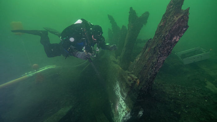 Gribshunden's figurehead was salvaged in 2015. Photo: Blekinge Museum
