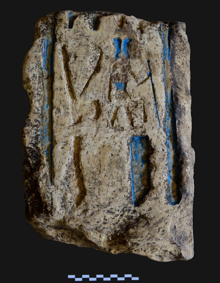 The mission also unearthed pieces of stone decorated with friezes depicting worship rituals. Photo: Supreme Council of Antiquities