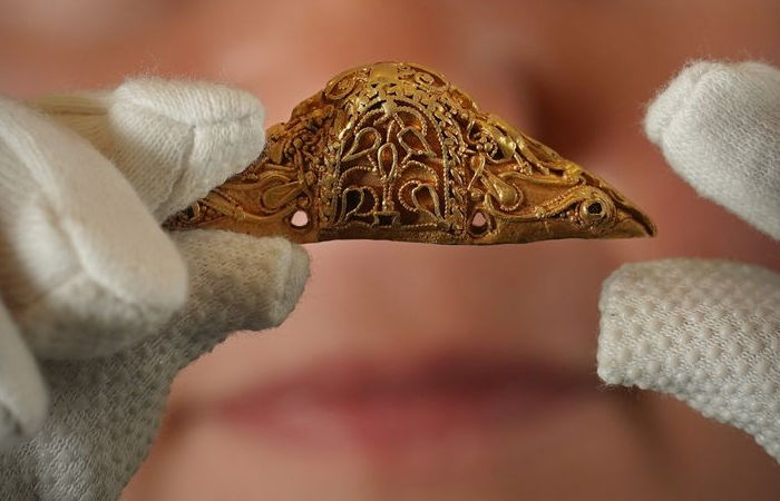 Exceptionally Rare 1,300-Year-Old Golden Pommel Found In Blairdrummond, Scotland