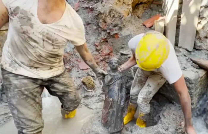 Extraordinary Discovery Of 2,000-Year-Old Bronze Statue Rewrites Etruscan-Roman History