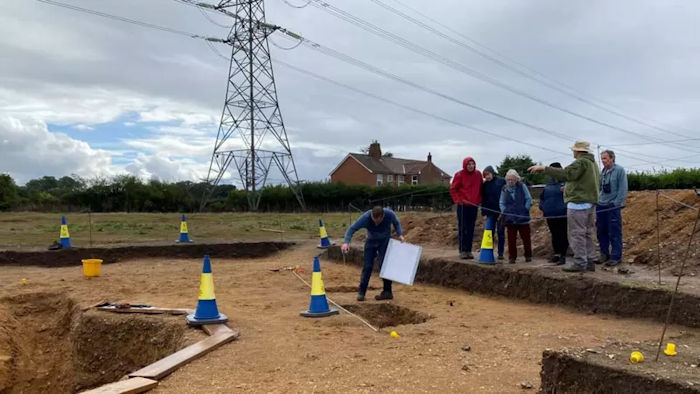 5,000-Year-Old Arminghall Henge In Norwich Reveals Its Secrets