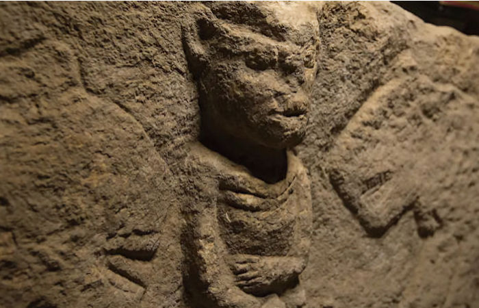 World's Oldest Narrative Art Depicts An 'Unusual And Unique' Scene - 11,000-Year-Old Carving Investigated