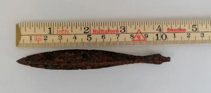 This Rare Three-Bladed Arrowhead Hidden Under The Ice Was Last Touched By A Viking - Scientists Say
