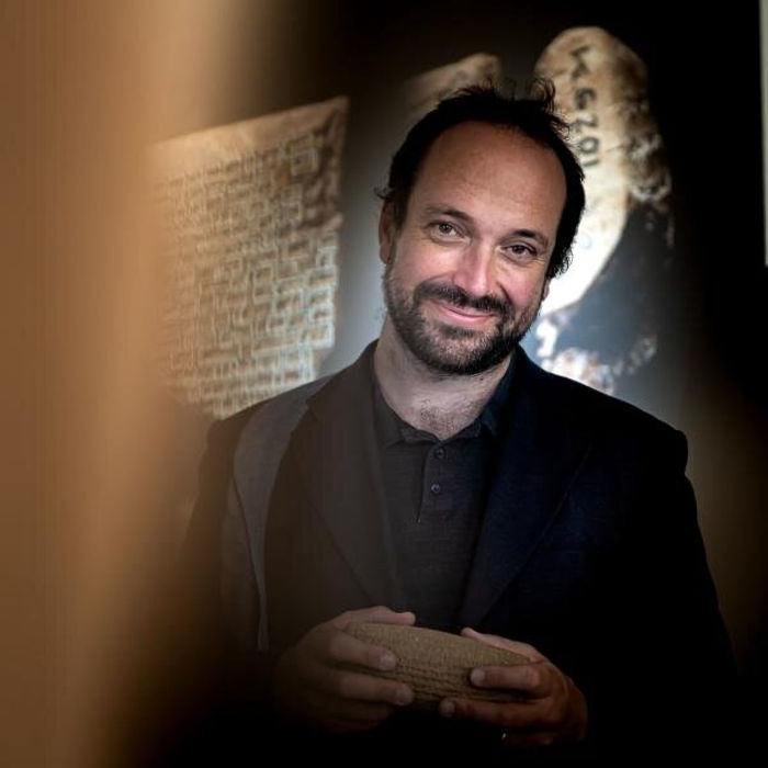 Artificial Intelligence (AI) Unravels Secrets Of 22,000 Ancient Cuneiform Tablets