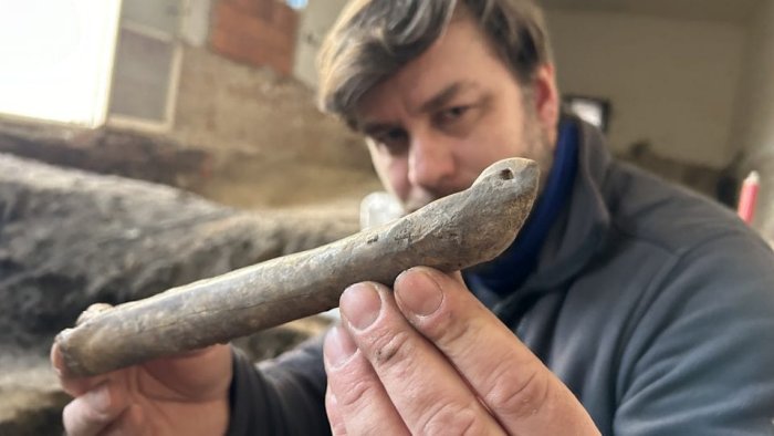 1,000-Year-Old Bone Skate Found In Moravian City Of Prerov, Czech Republic
