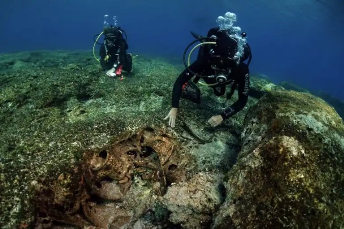 10 Ancient Shipwrecks And Underwater Artifacts Found Around The Island Of Kasos