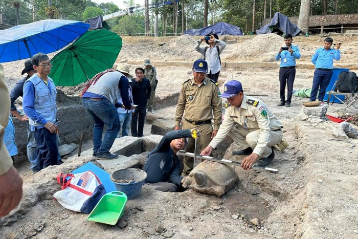 Surprising Discovery Of Rare Turtle Statue Under Bayon Temple In Angkor, Cambodia