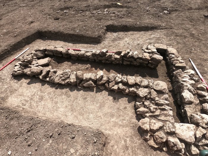 Roman Villa Full Of Miniature Votive Axes, Curse Tablets And Strange Artifacts Discovered In Oxfordshire