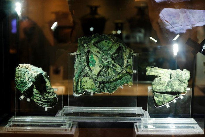 Gravitational Waves Shed Light On The Mysterious Antikythera Mechanism