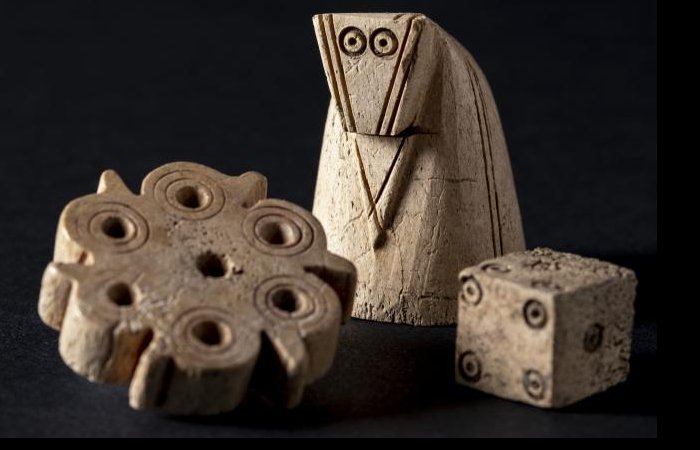 Rare Medieval Chess Piece And Game Collection Unearthed At A Forgotten Castle