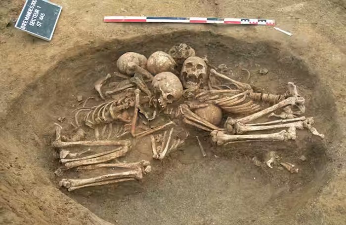 A 4,500-Year-Old Collective Tomb In France Reveals Its Secret - The Final Stage In The Formation Of The 'European Genome'
