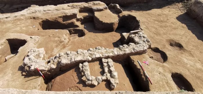 Secrets Of 2,000-Year-Old Tomb Of Cerbereus Revealed To The Public