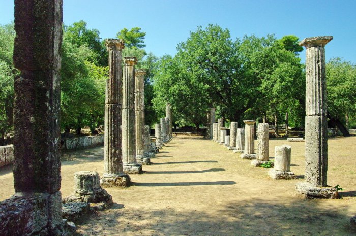 Nude Athletes And Fights To The Death: What Really Happened At The Ancient Olympics