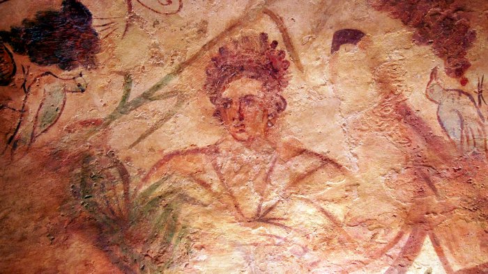 Never-Before-Seen Roman-Era Wall Paintings Discovered In Ashkelon Revealed To The Public For The First Time