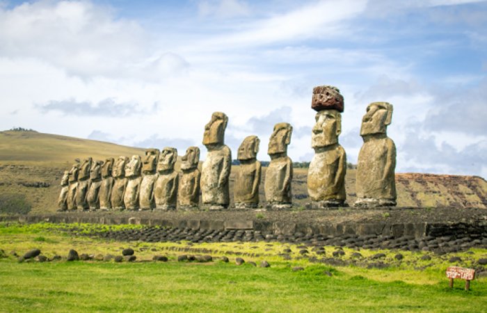 Ancient DNA Reveals Easter Island's Population Collapse Never Occurred