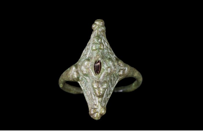 Extraordinary Kite-Shaped Pictish Ring Found At Moray Fort In Scotland