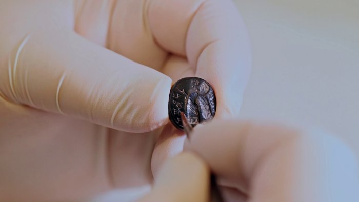 Extremely Rare 2,700-Year-Old Black Stone Seal Depicting A Winged Genie Discovered In Jerusalem