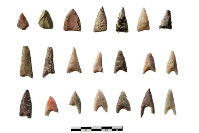 Impressive Copper Age 5,000-Year-Old Fortification With Concentric Walls, Bastions, A Shallow Grave With A Man Face Down And A Dagger - Unearthed