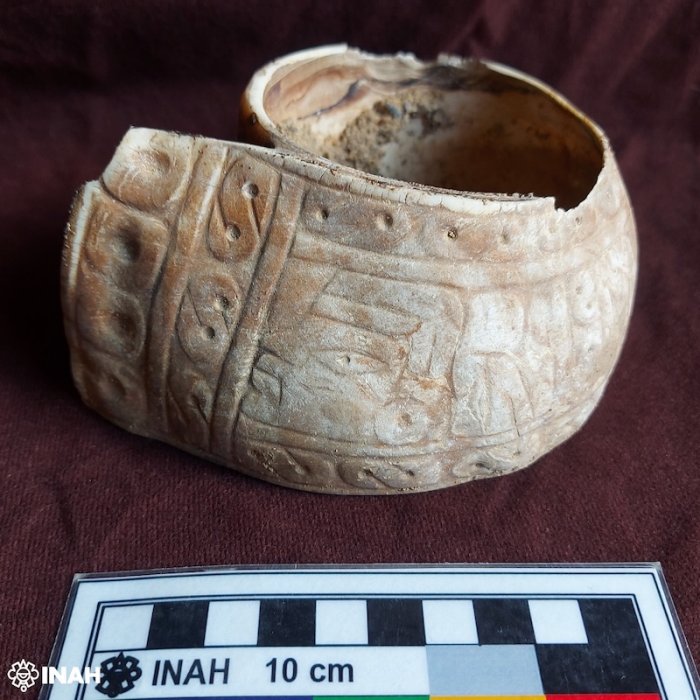 Tlayococ Cave's Hidden Chamber Was Filled With Rare Ancient Artifacts Left By The Extinct Tlacotepehua People