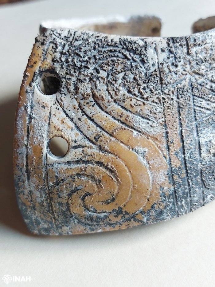 Tlayococ Cave's Hidden Chamber Was Filled With Rare Ancient Artifacts Left By The Extinct Tlacotepehua People