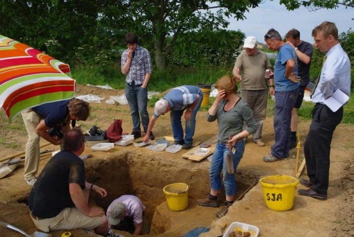 Ancient Mystery Of The Le Câtillon Hoard - The Largest Celtic Iron Age Hoard Ever Unearthed
