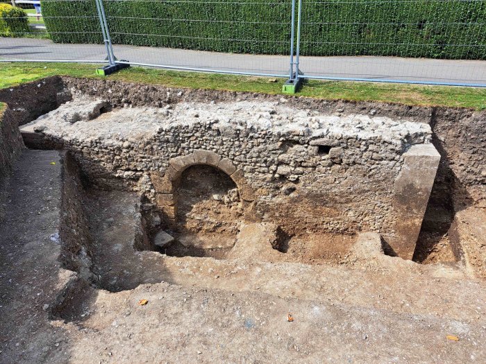Remains Of Norman Tower That Defended Chichester’s Castle - Unearthed