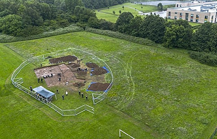 Bronze Age Burial Site Unearthed By Archaeology Volunteers