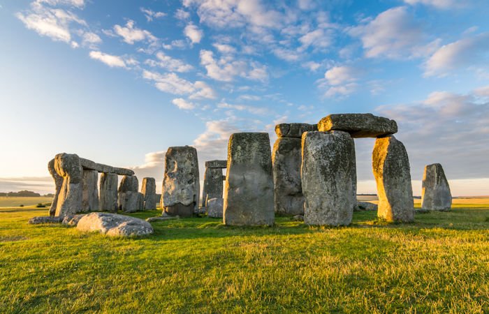 Neolithic Cow Tooth And Evidence Linking Cattle Remains From Stonehenge To Wales