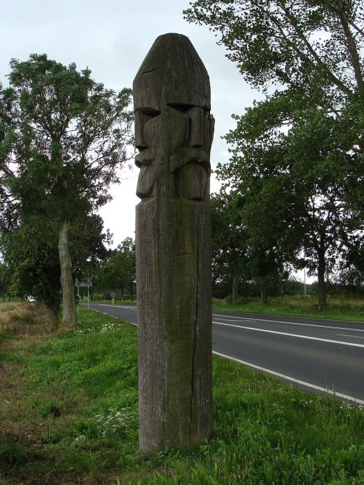 Why Were Ancient People Buried Twice At Nowy Chorów, Poland?
