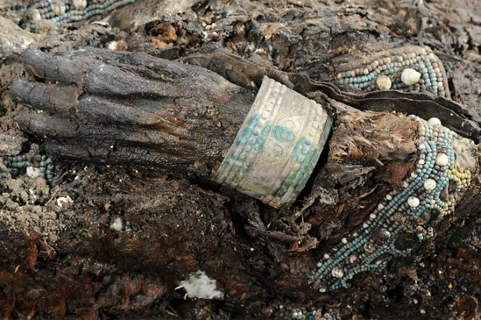 Extremely Well-Preserved Mummy Of Female Yakut Shaman Discovered In Siberia