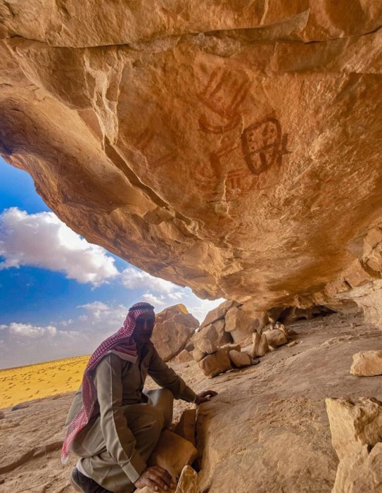 Ancient Secrets Of Om Irak Plateau: New Archaeological Site With 10,000-Year-Old Rock Art Discovered In Sinai