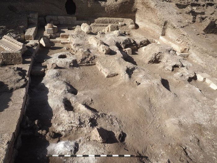 View of the site where both ostraca and a settlement are being excavated. Credit: Marcus Müller / Tübingen Athribis Project